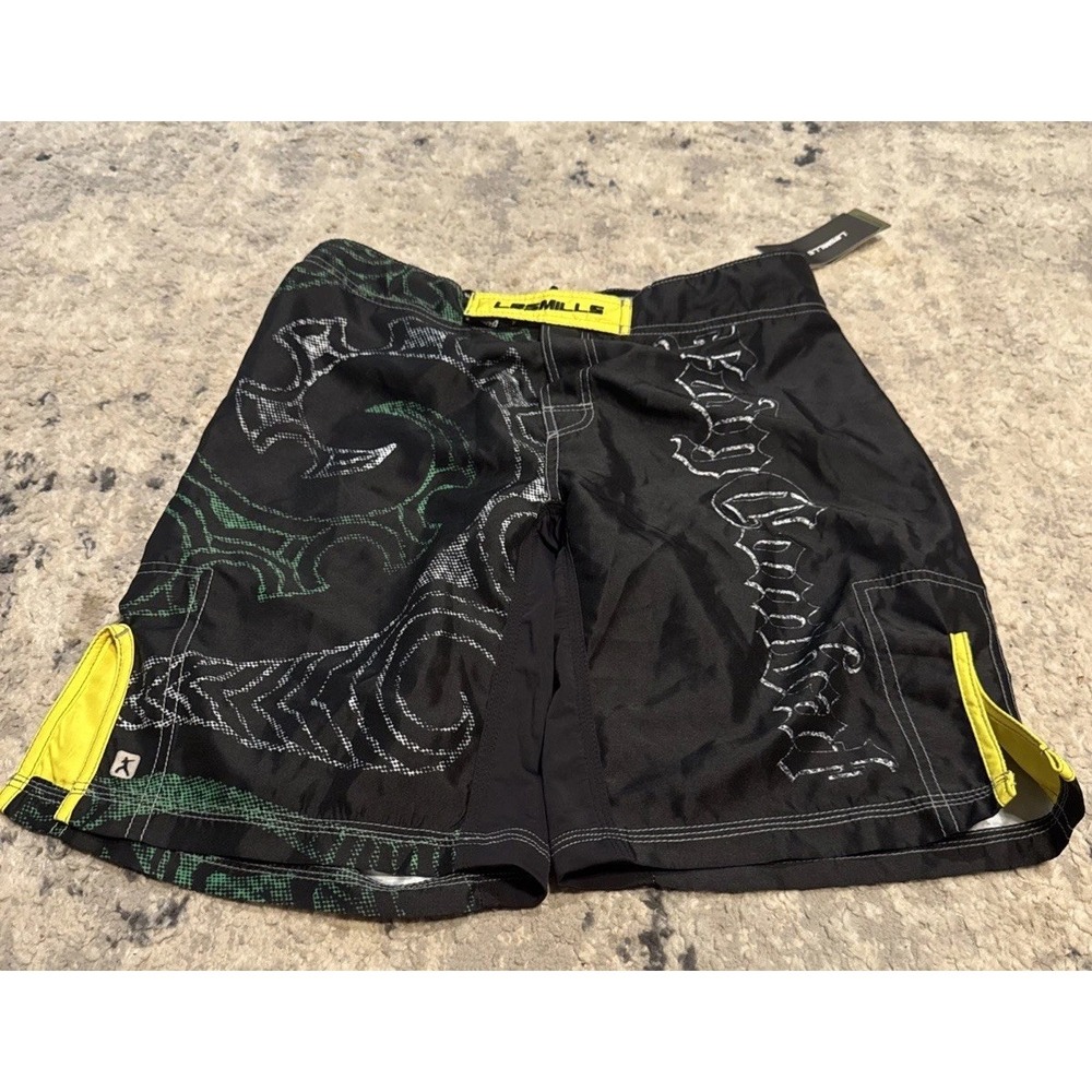 Les Mills Women's Body combat Black Tribal MMA Workout shorts Sz Small